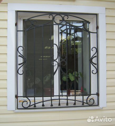 Кованые решетки на окна № 1083