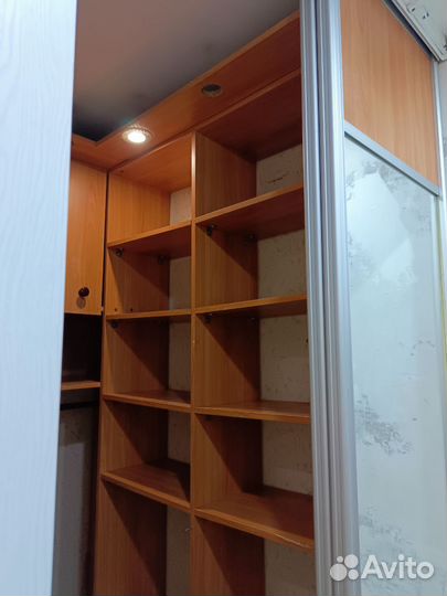 Шкаф купе с зеркалом в прихожую в хрущевку