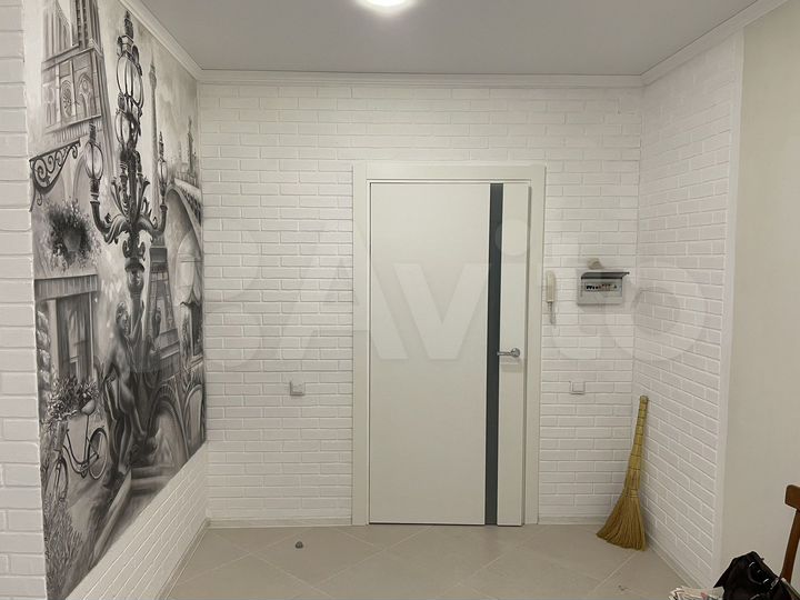 2-к. квартира, 81,8 м², 8/16 эт.