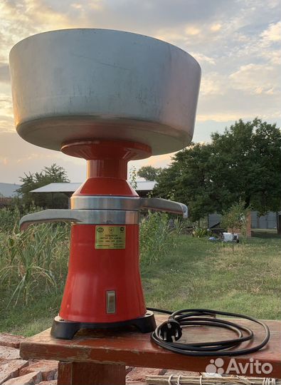 Сепаратор молока сич-80