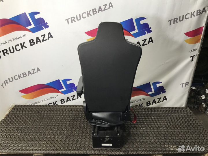 Сиденье пассажирское пневматическое Renault T