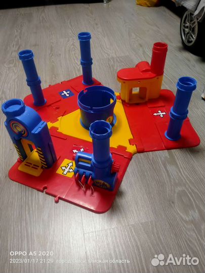 Парковка для машинок полесье