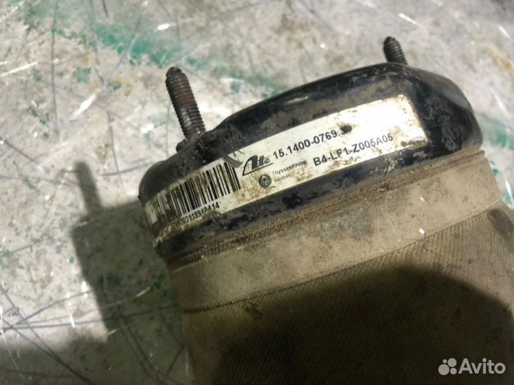 Пневмостойка передняя Mercedes Ml 164 164