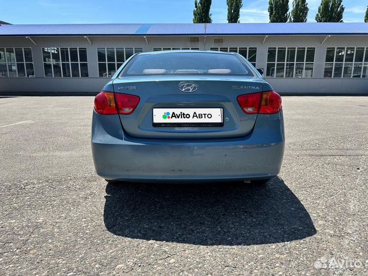 Hyundai Elantra 1.6 МТ, 2008, 272 000 км