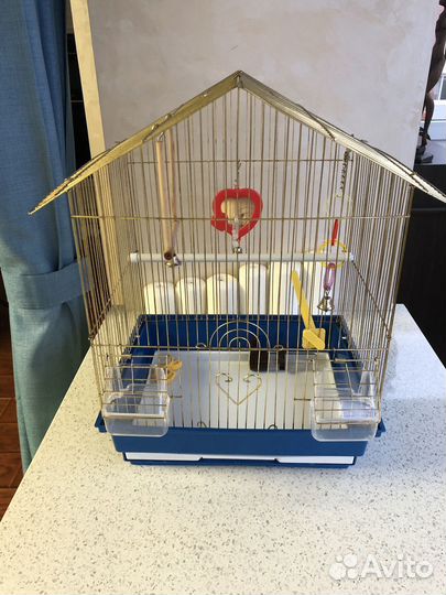 Продам клетку для попугая