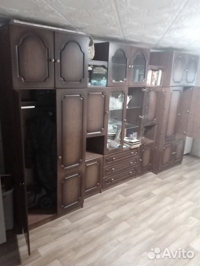 Стенка в гостиную