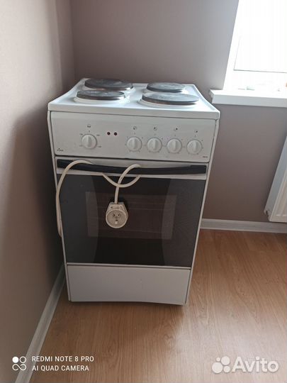 Плита электрическая б/у с духовкой