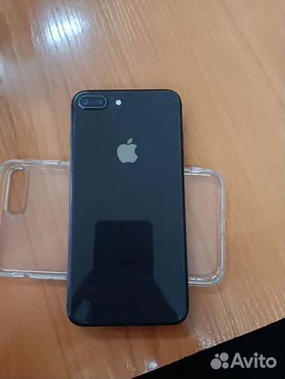 iPhone 8 Plus, 64 ГБ