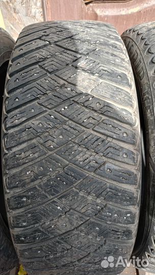 Goodyear UltraGrip 205/55 R16