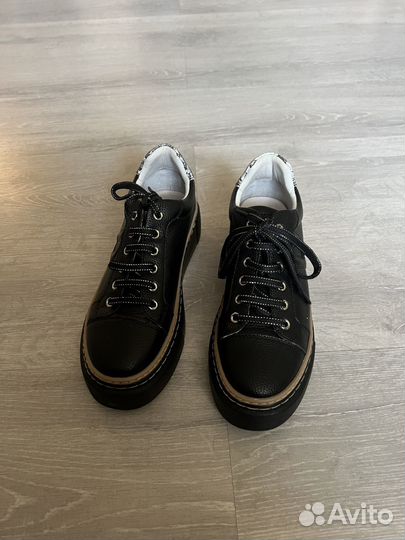 Полуботинки женские 38 размер