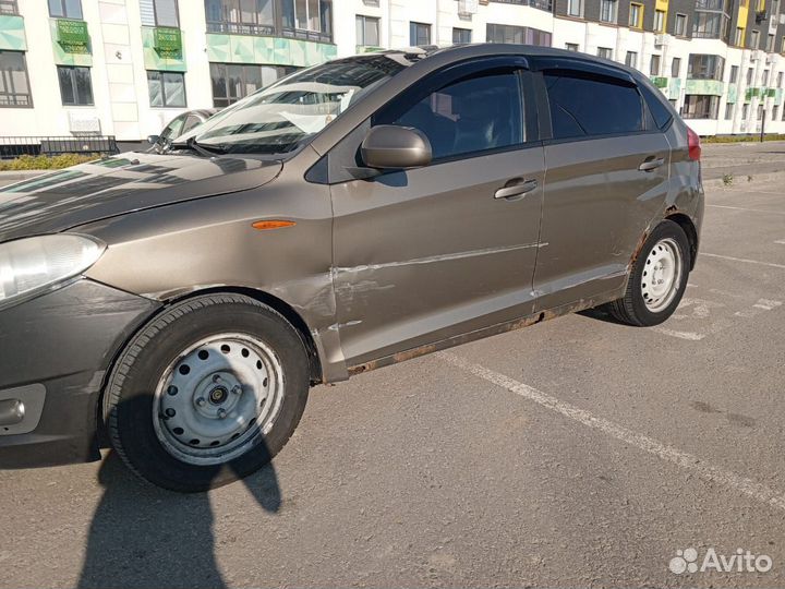 Chery Very 1.5 МТ, 2012, битый, 131 500 км