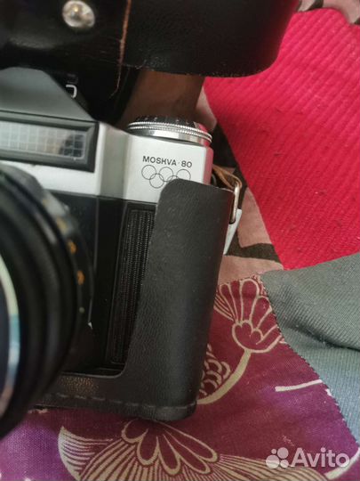 Плёночный фотоаппарат Zenit