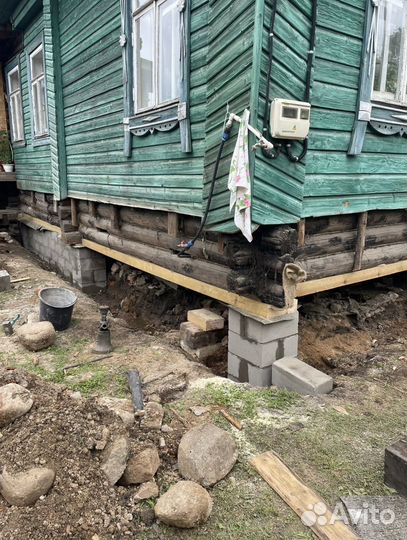 Бригада строителей