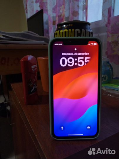 iPhone Xs, 64 ГБ