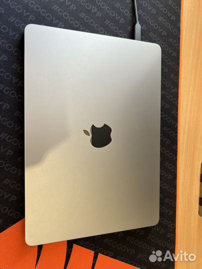 Macbook air m2