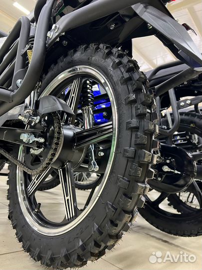 Мопед Альфа Forester RS 11