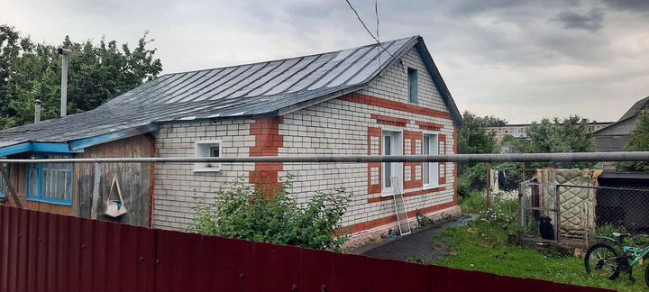 Дом 59 м² на участке 10 сот.