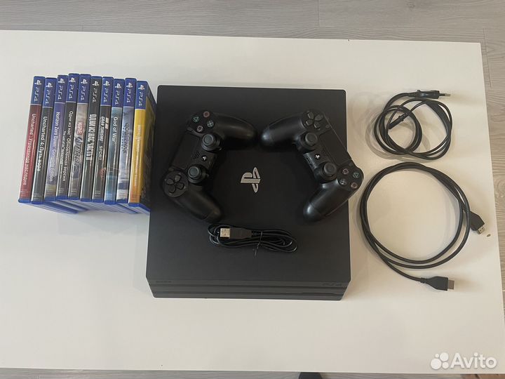 Sony playstation 4 PS4 pro 1tb с играми
