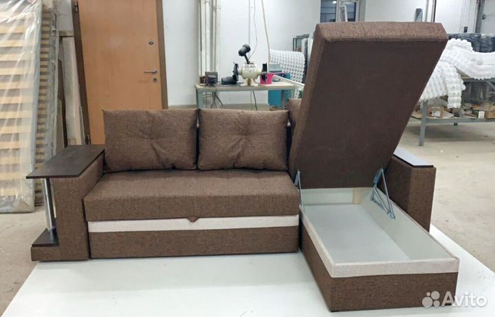 Диван с бельевым ящиком