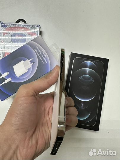 iPhone 12 Pro Max, 256 ГБ
