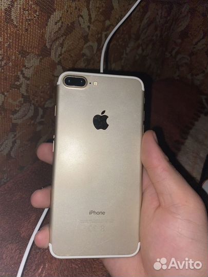 Телефон iPhone 7 plus 16гб