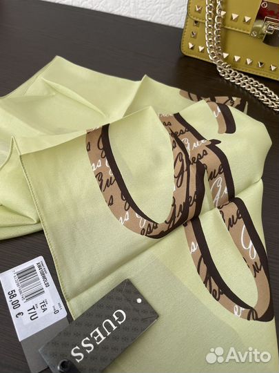 Оригинал Guess платок