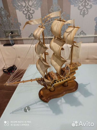 Модель корабля