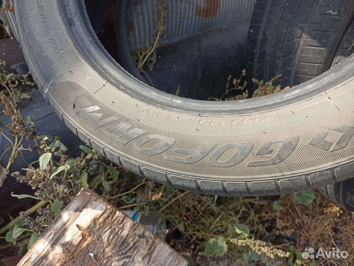 Goform Touring Pro 225/55 R18 150VR