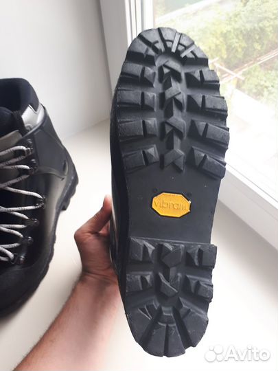 Ботинки пластиковые Scarpa Vega
