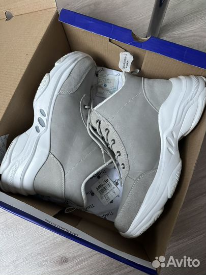 Ботинки, полуботинки женские