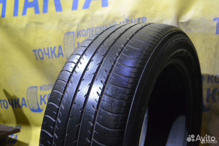 Yokohama dB Decibel E70 215/55 R17