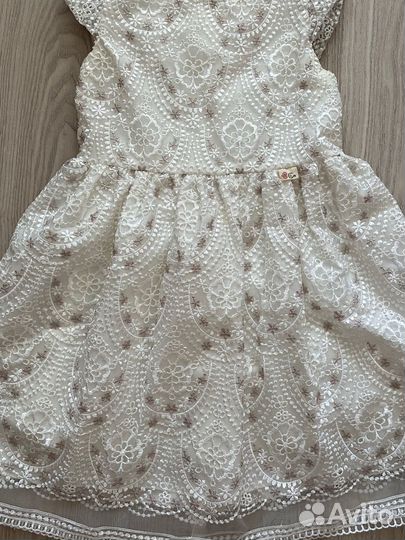 Нарядные платья доя девочки