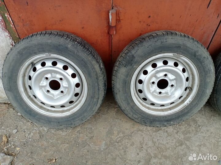 Колеса R14 на Nissan (175/70 Amtel; 185/65 Maxxis)