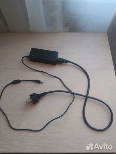 Блок питания ac adapter 19.5 v