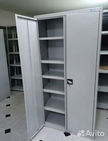 Шкаф металлический архивный с полками