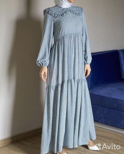Портниха швея