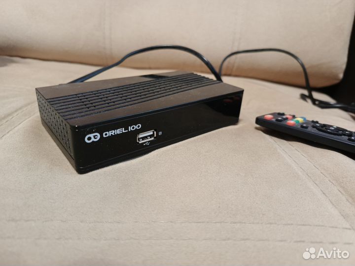 Цифровая телевизионная приставка Oriel