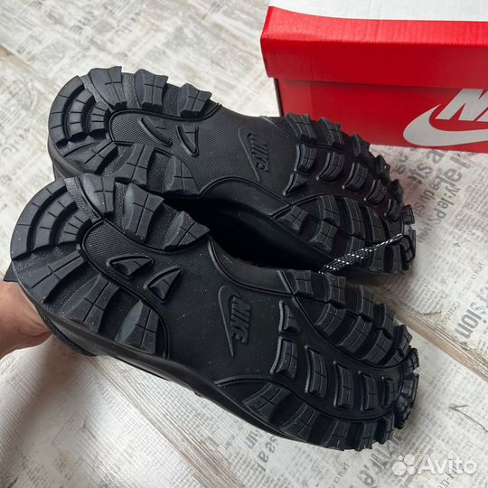 Новые ботинки (кроссовки) Nike Manoa Leather SE