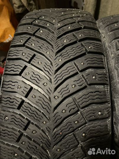 Michelin X-Ice North 4 215/60 R16 102T