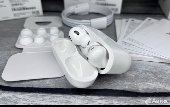 Airpods и apple watch
