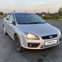 Ford Focus 1.6 MT, 2005, 338 523 км, с пробегом, цена 530 000 руб.