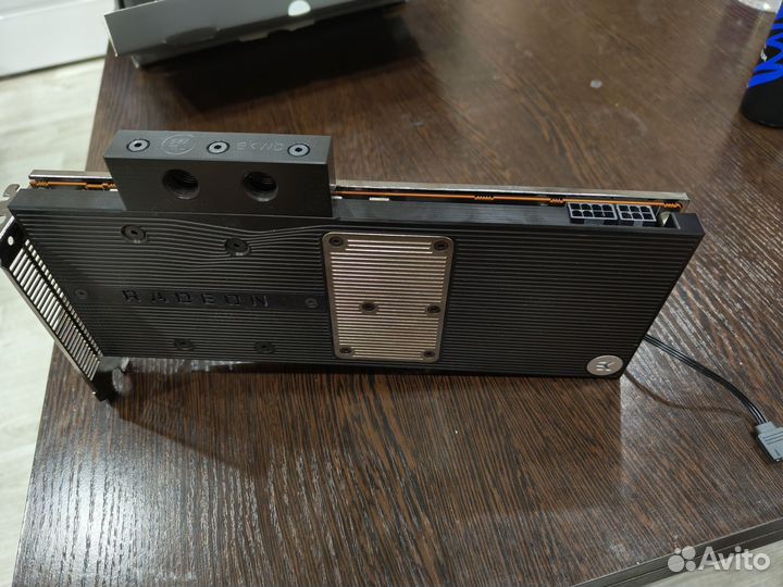 Amd Radeon rx 5700xt с водоблоком