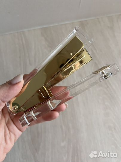 Золотой степлер