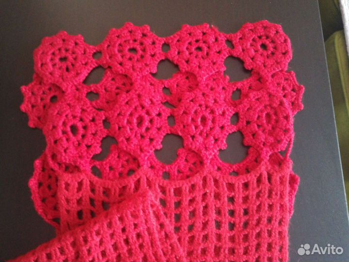 Берет женский и шарф ручной работы