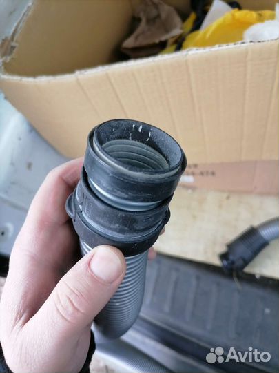 Пылесос Miele S5211: шланг, насадки