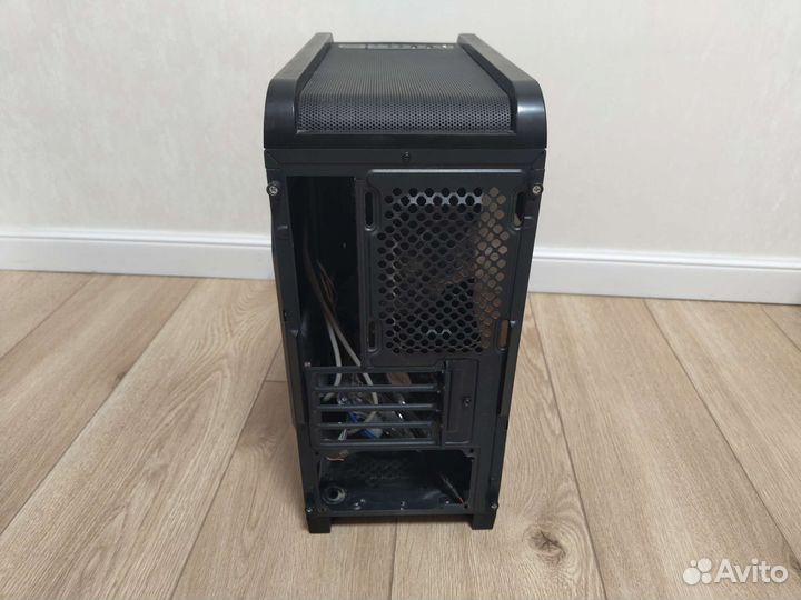 Корпус для компьютера AeroCool QS-240