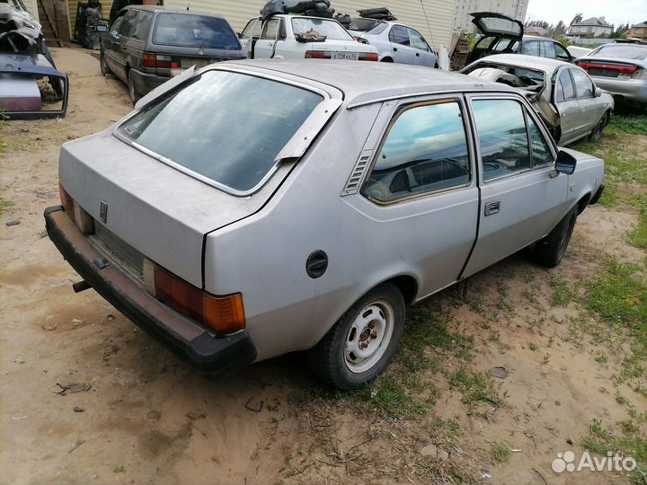 Кузов по частям для Volvo 343 1987 года