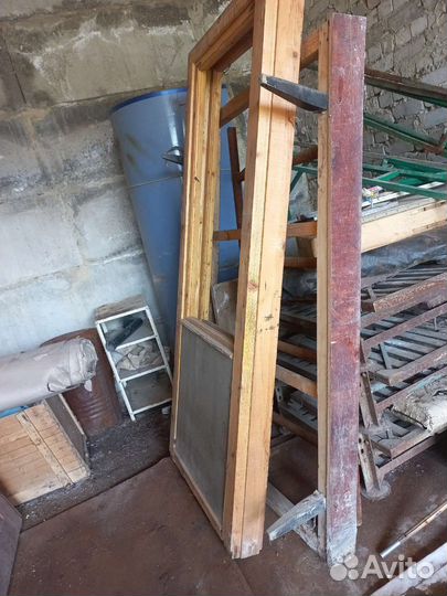 Двери деревянные