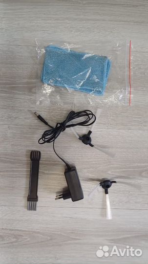 Робот пылесос redmond RV-R290