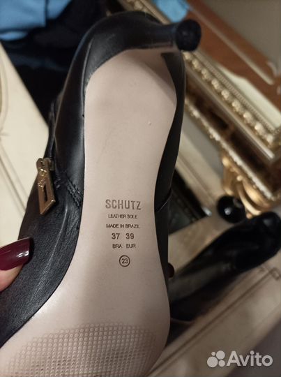 Sсhuts оригинал ботильоны на 39 р удобные